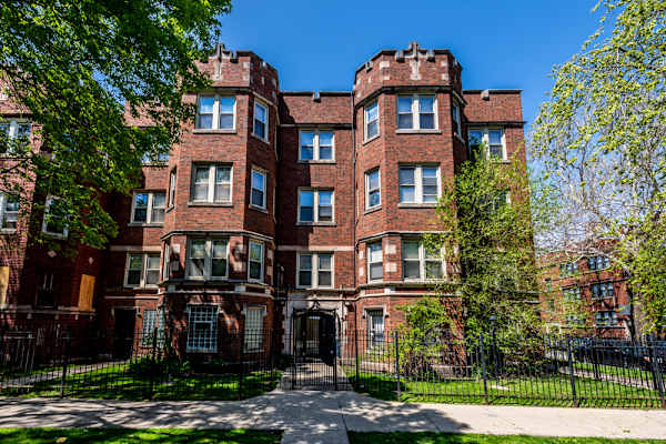 8000-04 S Drexel Ave property